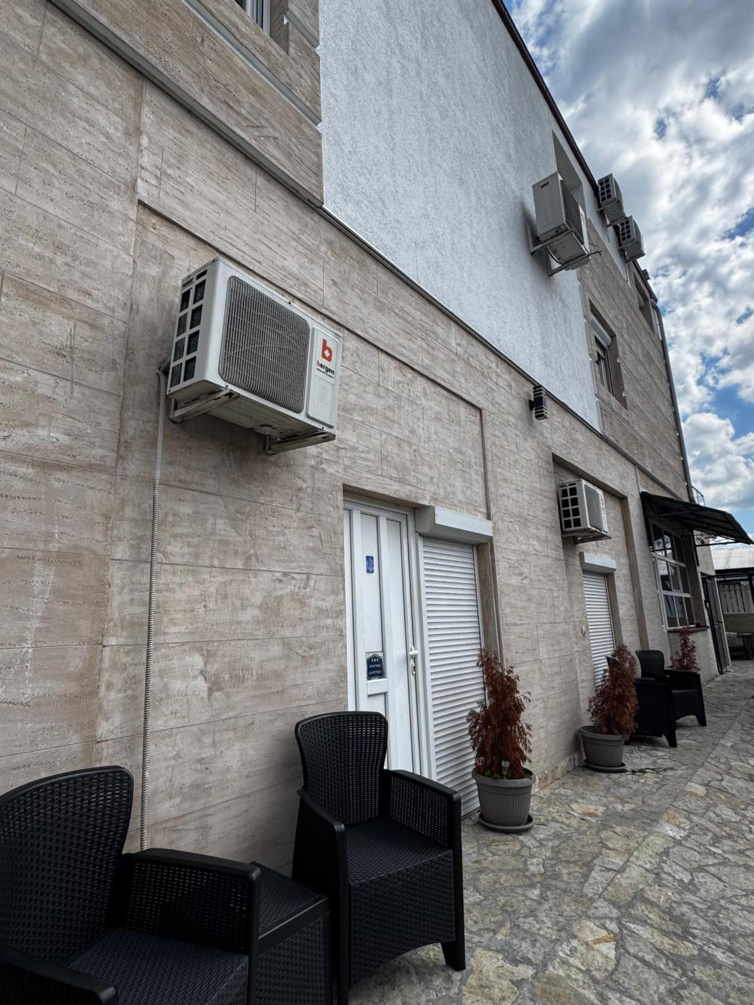 Apartments Vila Brzi & Beka Šabac 외부 사진