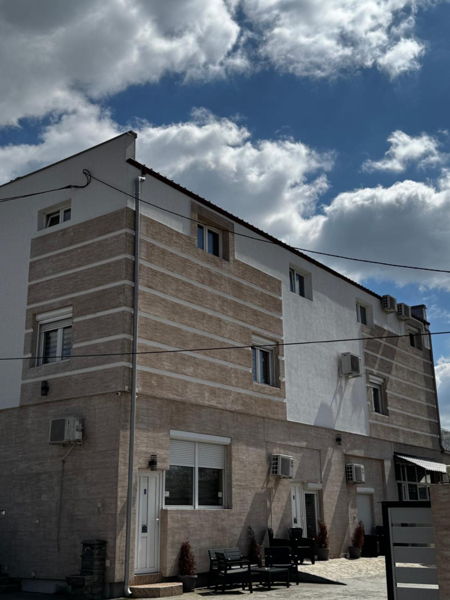 Apartments Vila Brzi & Beka Šabac 외부 사진